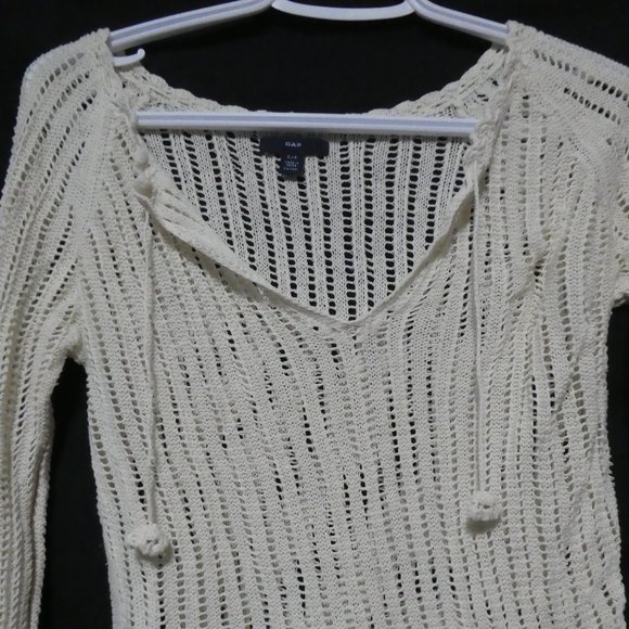 Retro | GAP | small | Ivory Crochet Style Long Sleeve Lightweight Sweater | NWOT - Picture 4 of 16